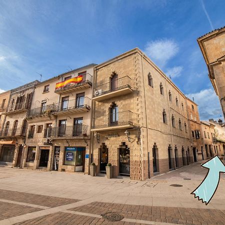 Tu Refugio En La Plaza Mayor Ciudad Rodrigo Luaran gambar