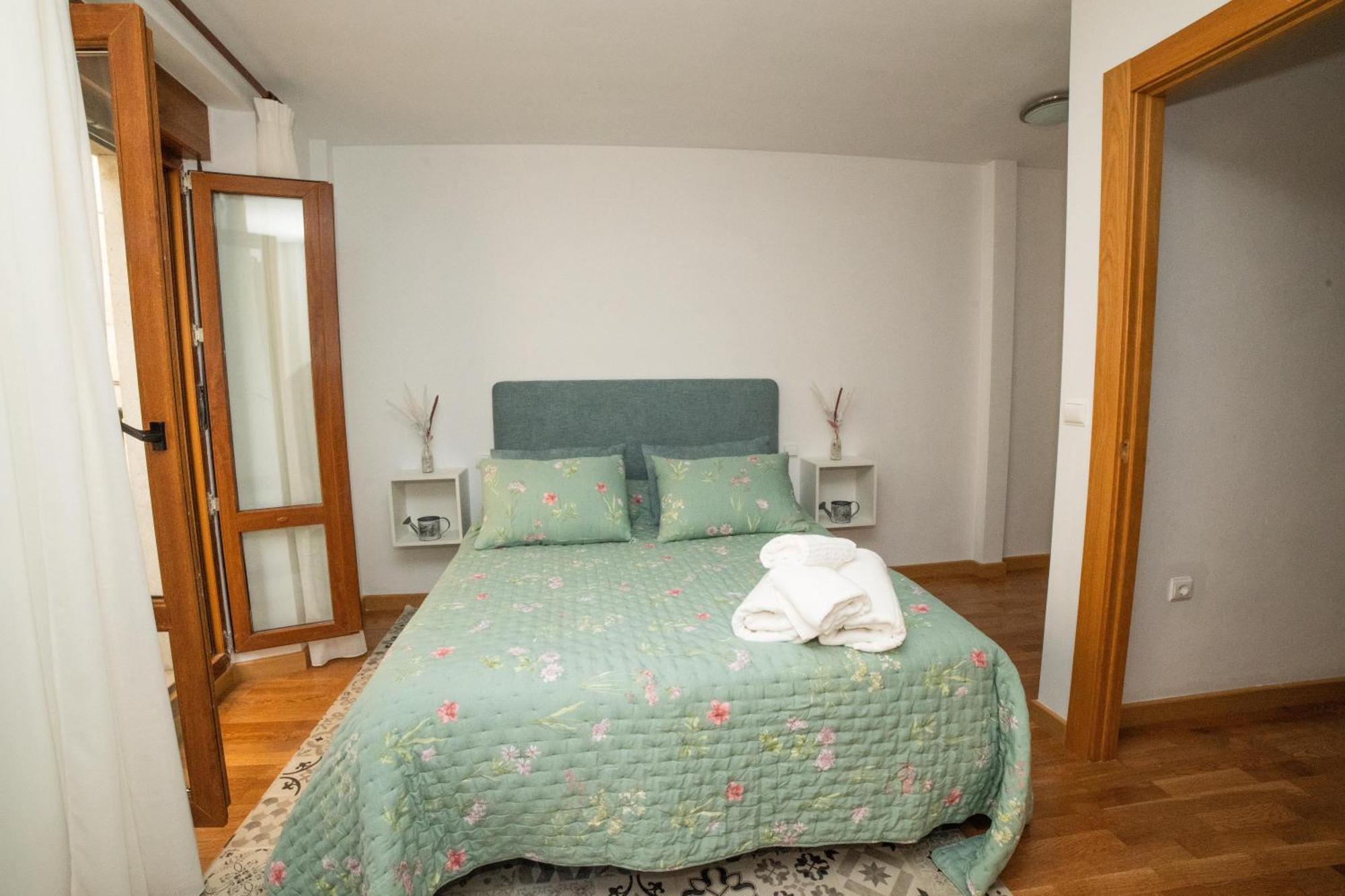 Tu Refugio En La Plaza Mayor Ciudad Rodrigo Luaran gambar